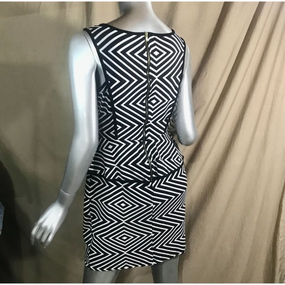 Worthington Women's Size 6 Small Black & Whit Dress Peplum Style Striped Diamond - Picture 7 of 14